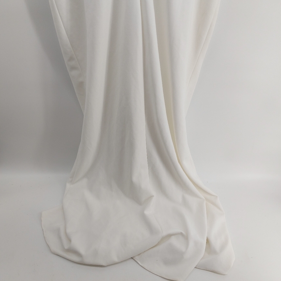 Adrianna Papell Fluttered Short Sleeve Crepe Gown WHITE WEDDING Size 10 - Picture 8 of 16